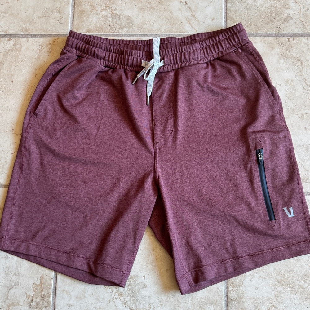 Vuori Men's Burgundy Athletic Shorts Small